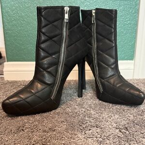 REPOSH Jeffrey Campbell Quilted Black Leather High-Heel Ankle Boots